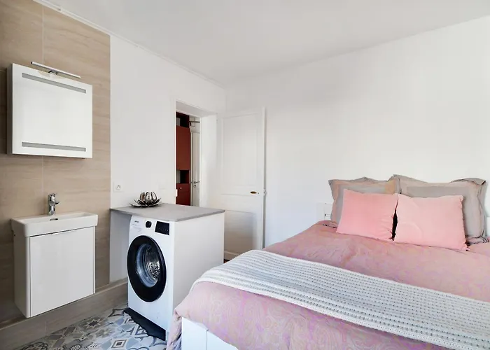 Jardin De Luxembourg - Arene De Lutece *